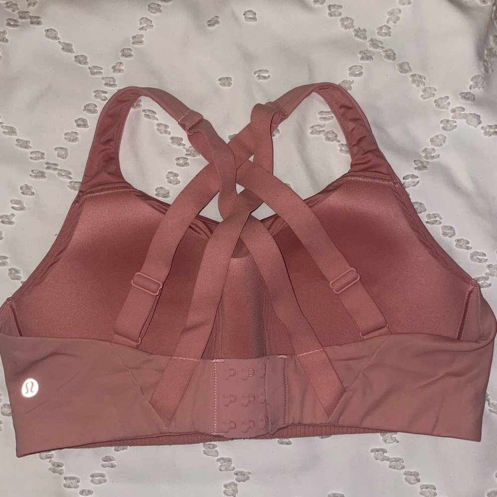 Lululemon Women's Sports Bra